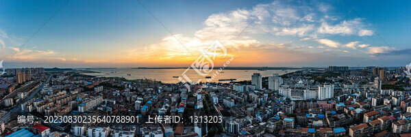 航拍湖南岳陽市城市景觀