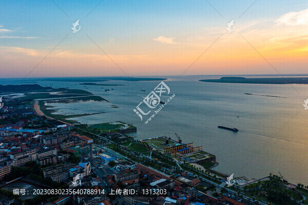 航拍湖南岳陽洞庭湖日落景觀