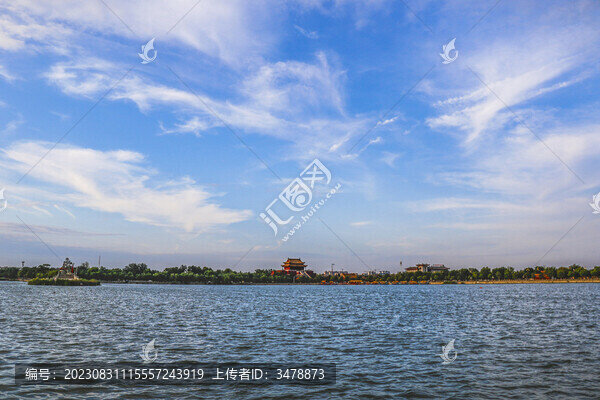 龍亭湖