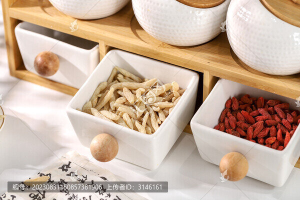 麥冬特寫本草綱目