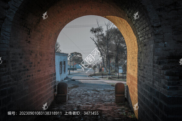 助馬堡