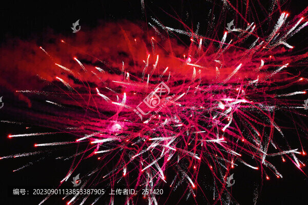 建業(yè)華宜兄弟電影小鎮(zhèn)煙火