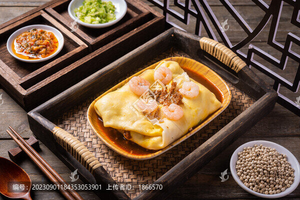 鮮蝦雞蛋腸粉