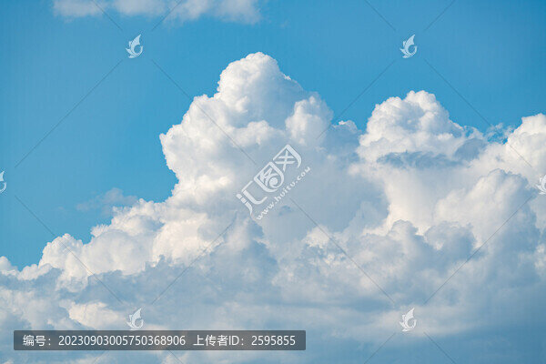 藍(lán)天白云背景設(shè)計(jì)素材