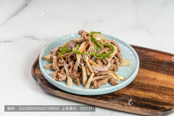 滑菇炒牛柳