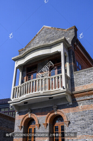 上海石庫門老建筑閣樓