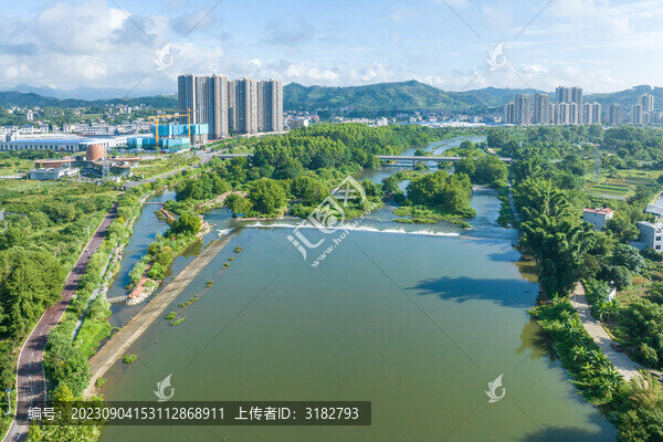 荔浦荔江國家濕地公園夏季風(fēng)光