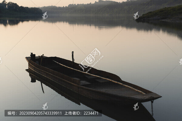 小船