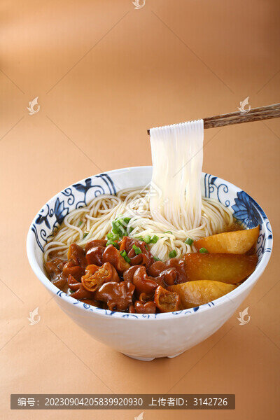 鹵大腸粉干