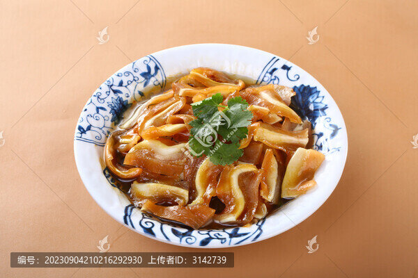 鹵豬耳