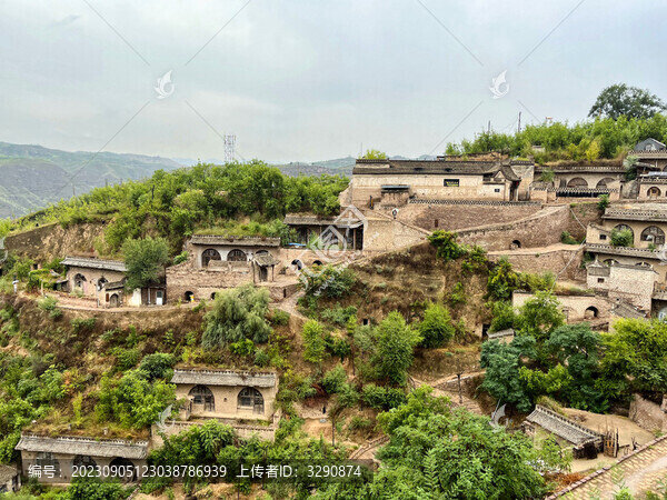 山西省臨縣磧口鎮(zhèn)李家山村