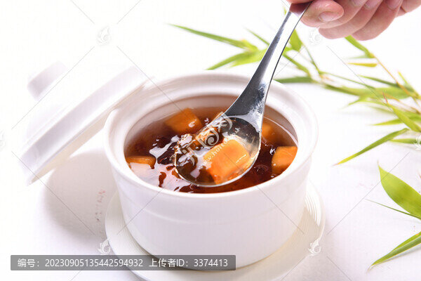 鮮果燉桃膠
