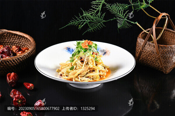 蔥香手撕筍