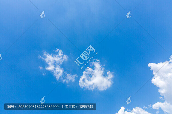 藍(lán)天白云背景素材