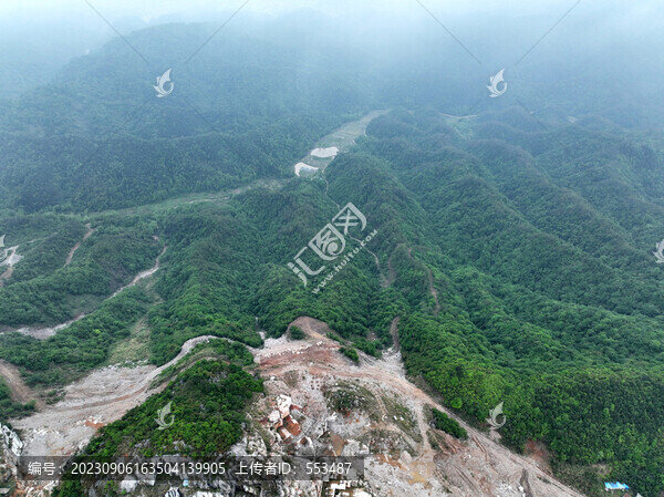 礦區(qū)一角