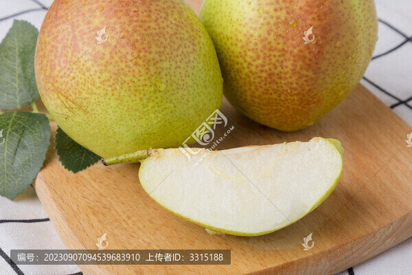 紅酥香梨