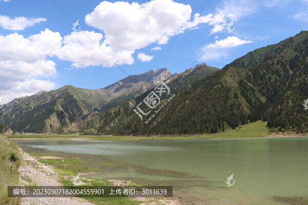 高原湖泊