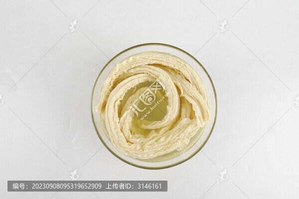 腐竹泡發(fā)俯視圖