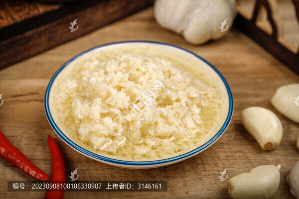 美味新鮮的蒜蓉醬拍攝