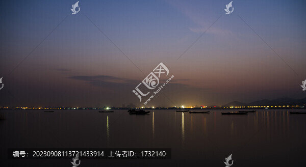 漁船晚霞黃昏