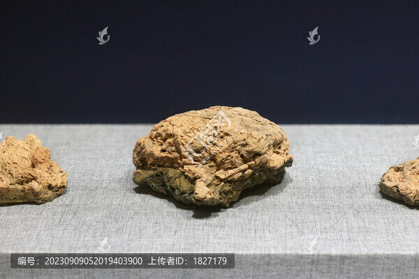 殘爐壁