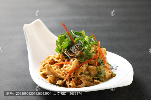 麻醬粉藕