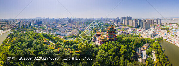 南京閱江樓景區(qū)全景