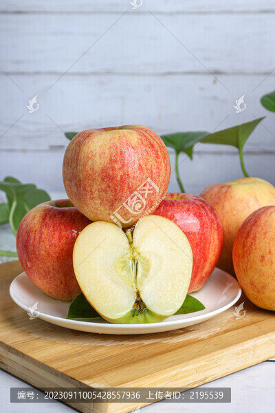 嘎啦蘋(píng)果