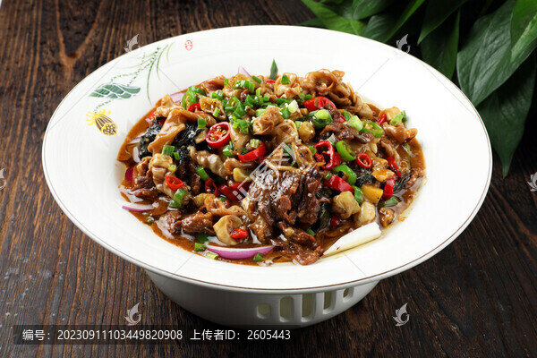 鮮牛肉燒魚泡