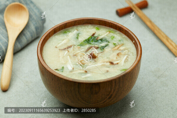 香菇雞絲粥