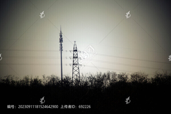 電塔