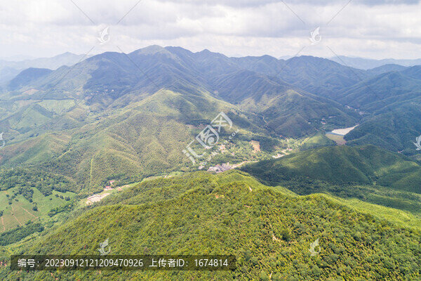 山峰