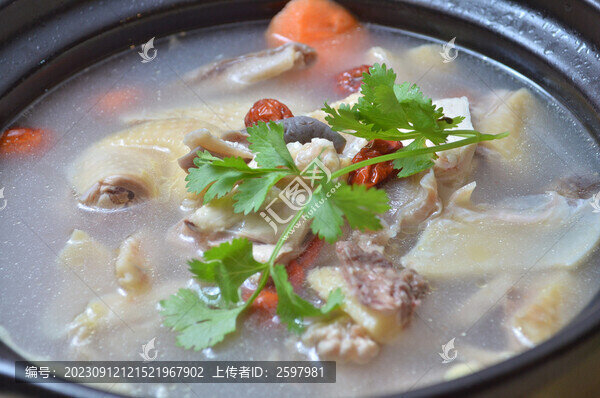 雞肉火鍋