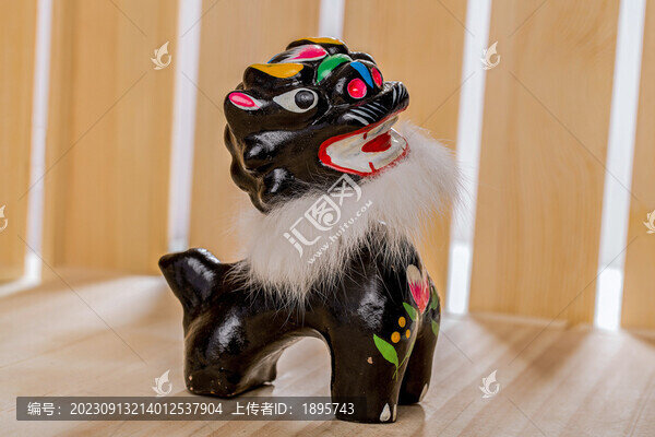 傳統(tǒng)工藝品泥咕咕