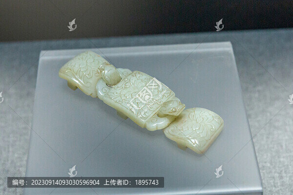 古玩玉石帶扣