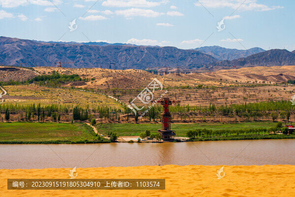 寧夏中衛(wèi)沙坡頭風(fēng)景區(qū)