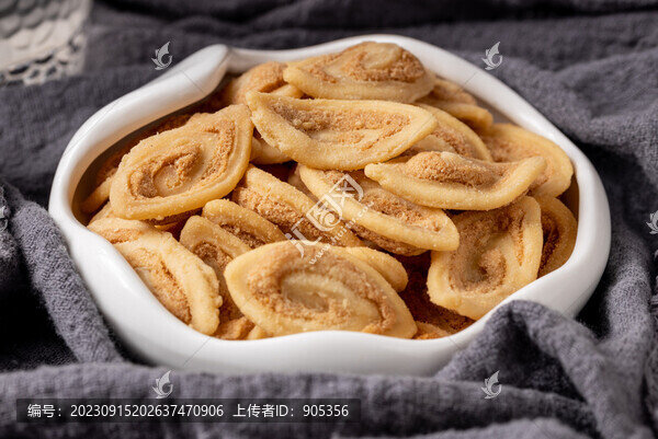 香酥貓耳朵