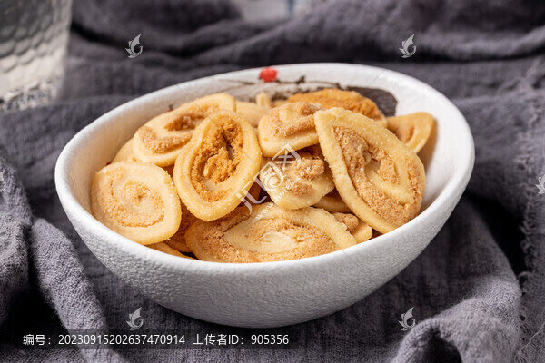 香酥貓耳朵