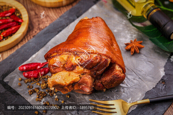 醬燒肘子