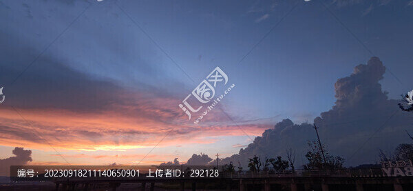 光明與黑暗