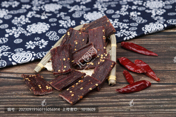 牛肉干風(fēng)干牛肉牦牛肉云南特產(chǎn)