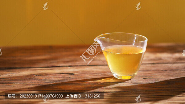 普洱生茶茶湯