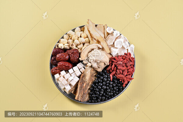 紅棗蓮子枸杞