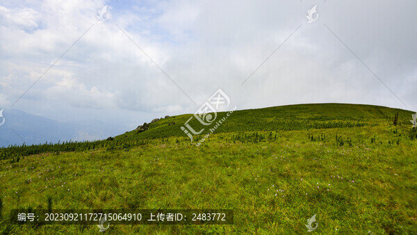 尋甸縣花石頭山昆明十峰之一