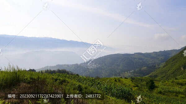 尋甸縣花石頭山昆明十峰之一