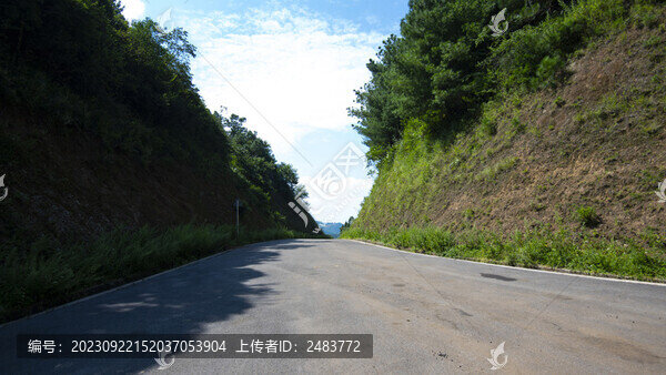 晉寧谷堆山