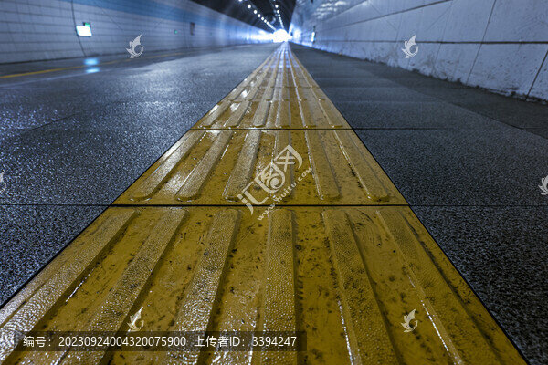 隧道地面