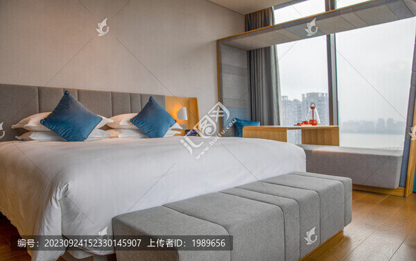 酒店大床間
