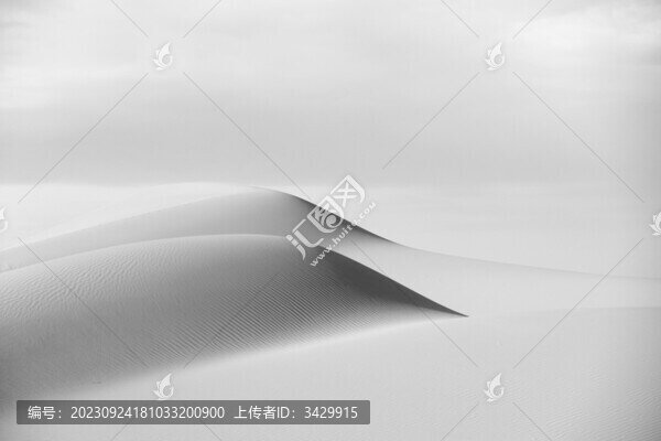 沙漠中的光影