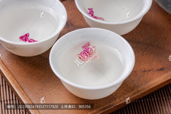 玫瑰花冠茶